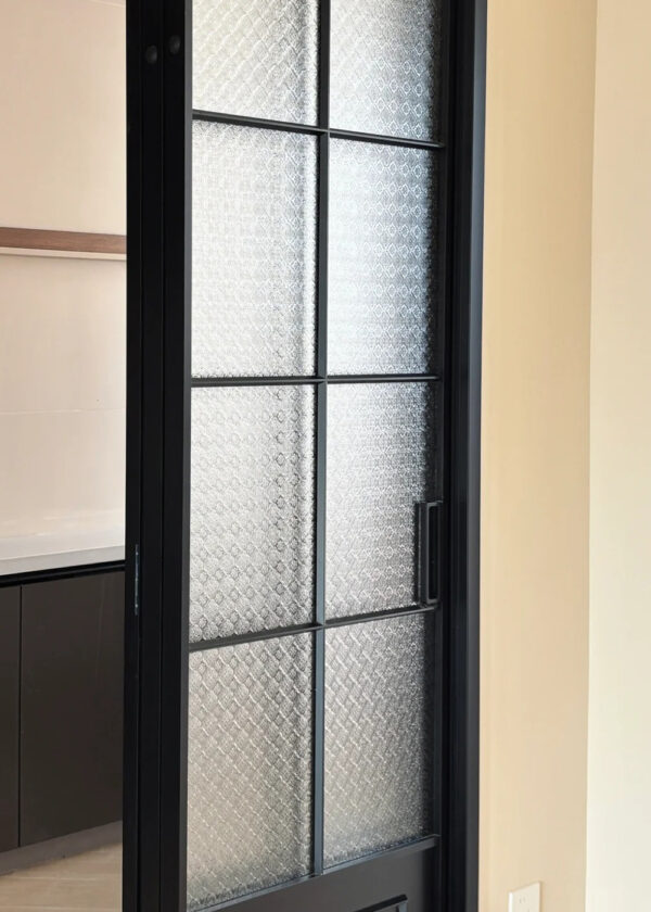 Super Narrow Frame Sliding Door